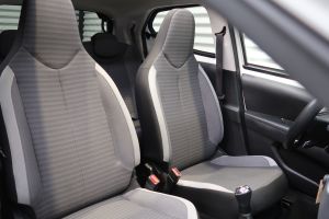 Toyota Aygo X-Play Sky VVT-i #908819